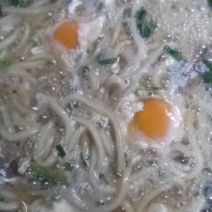 すき焼きの〆、翌日に　卵うどん